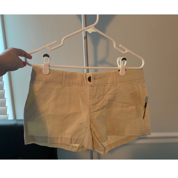 Tan shorts - Picture 1 of 2